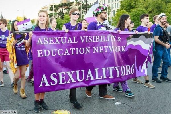 Co je asexuální?  Asexuální lidé v LGBT+ komunitě