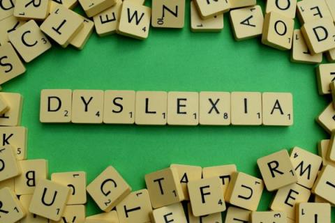 Dyslexie: Příčiny, diagnostika a intervence